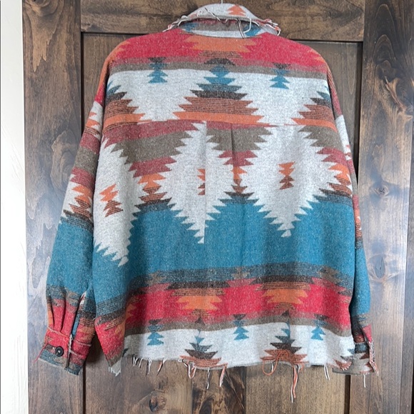 Vintage Aztec Patterned Jacket - Picture 3 of 3